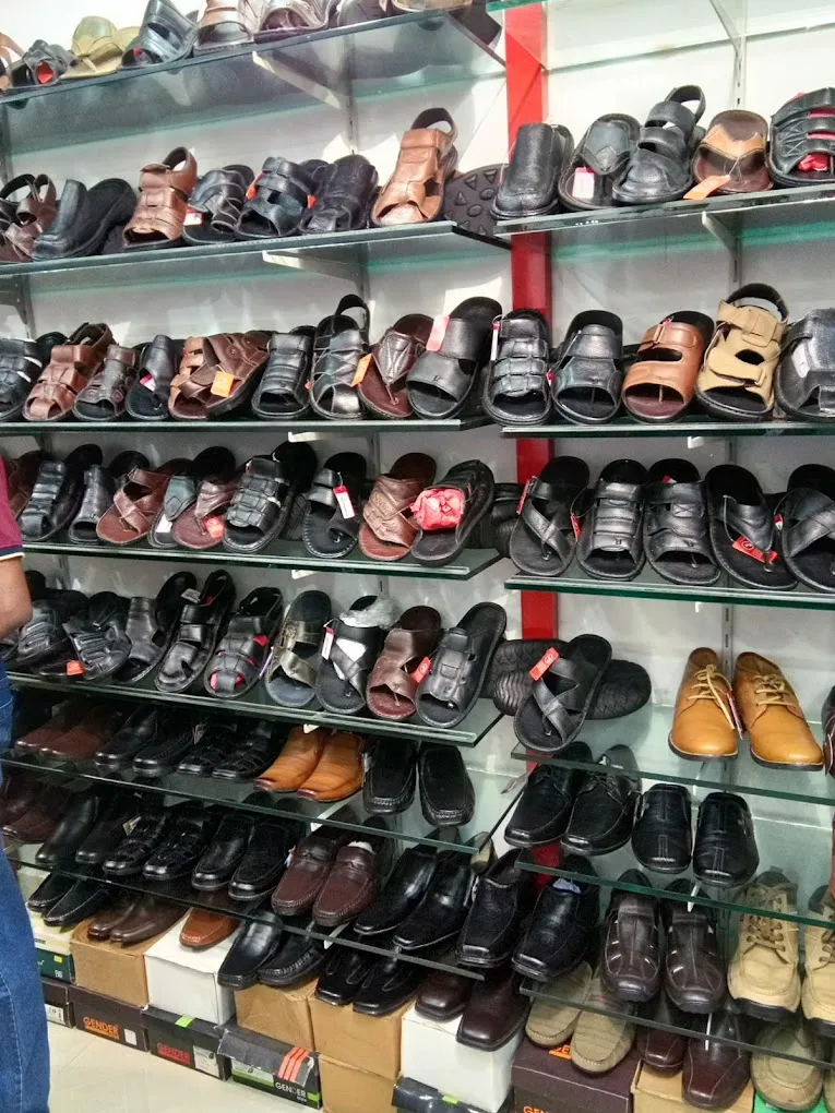 Batty's Footwear