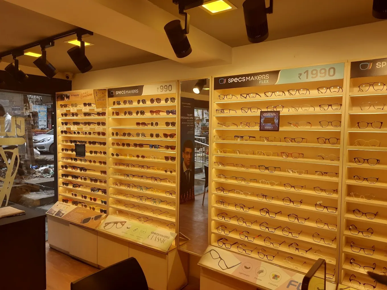 Specsmakers - Pallavaram