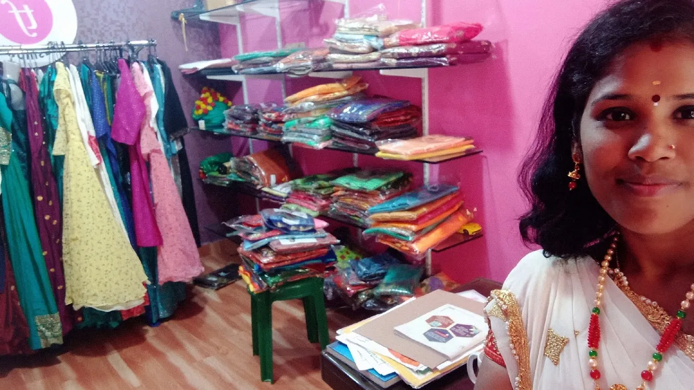 THAMIZHINI FASHIONZ