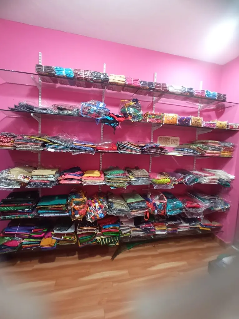 THAMIZHINI FASHIONZ