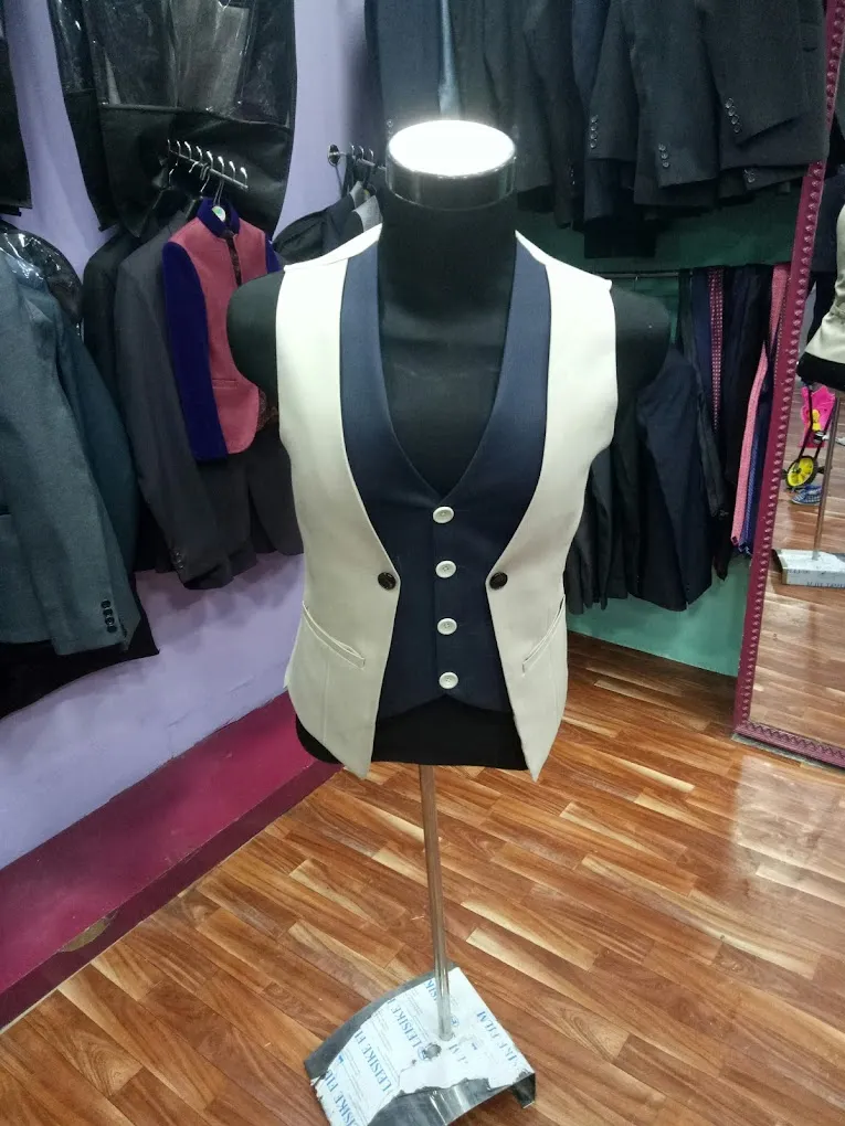 A R Fashion Suits