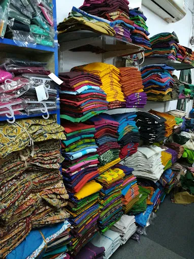 CROSS COLORS APPAREL