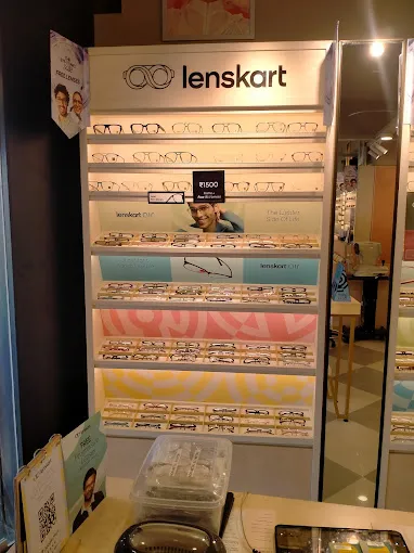 Lenskart.com at Chinmayanagar