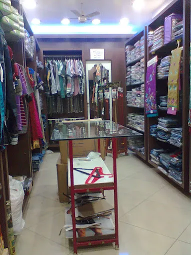 SRI KRISHNA'S Readymade & Textile Shop
