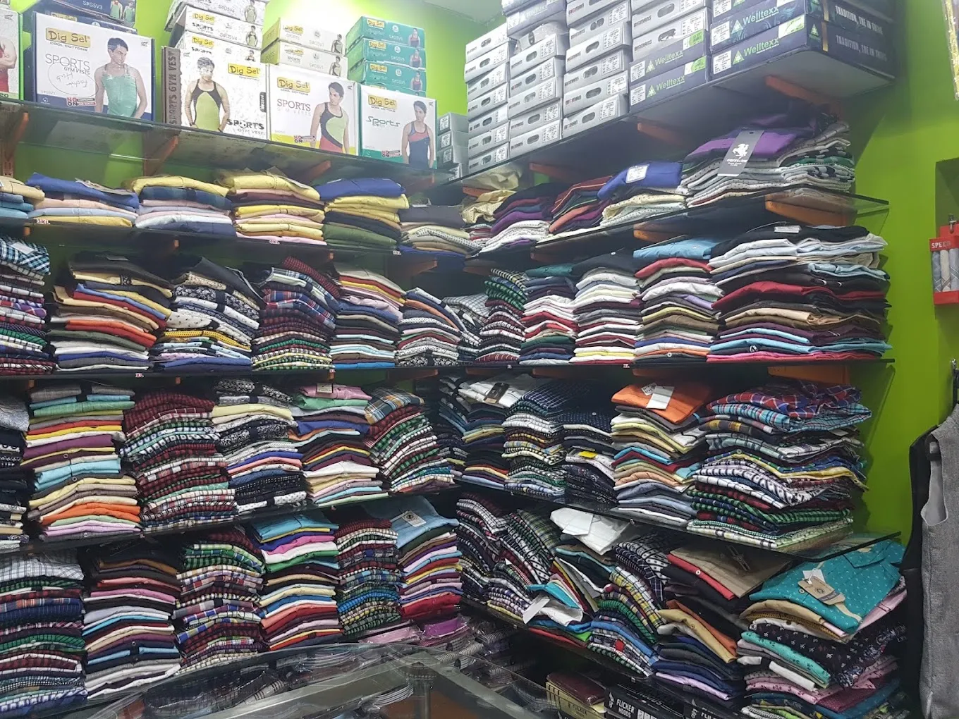 FASHION HUB