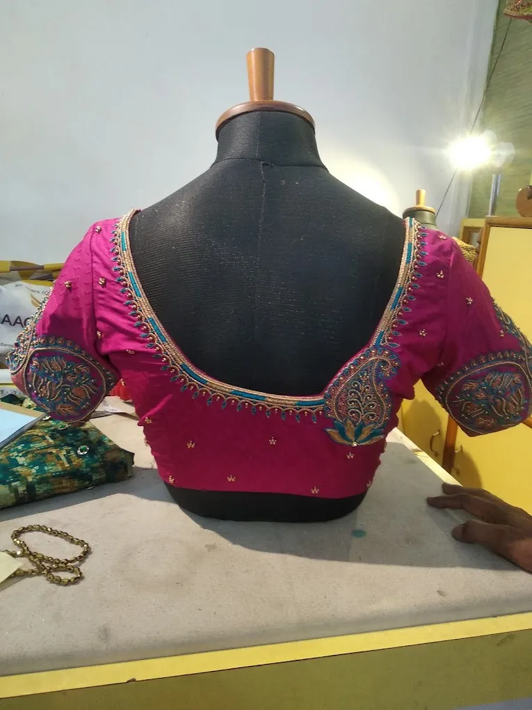 Sakhi BOUTIQUE & TAILORING