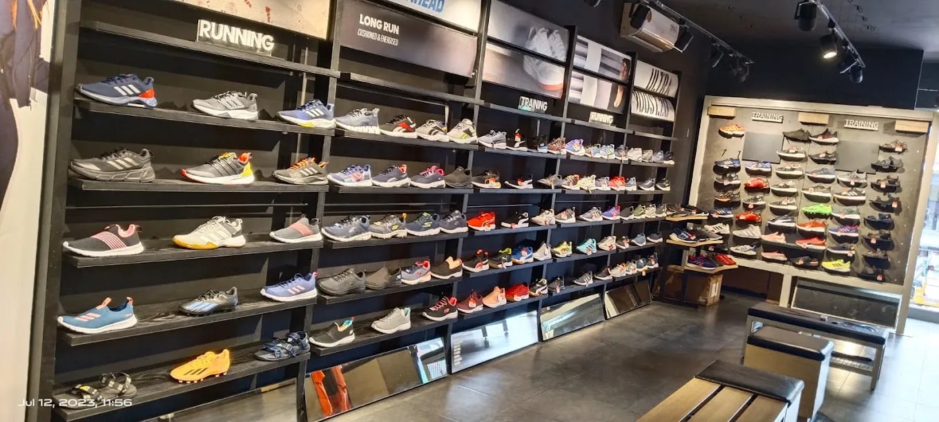 Foot Lounge
