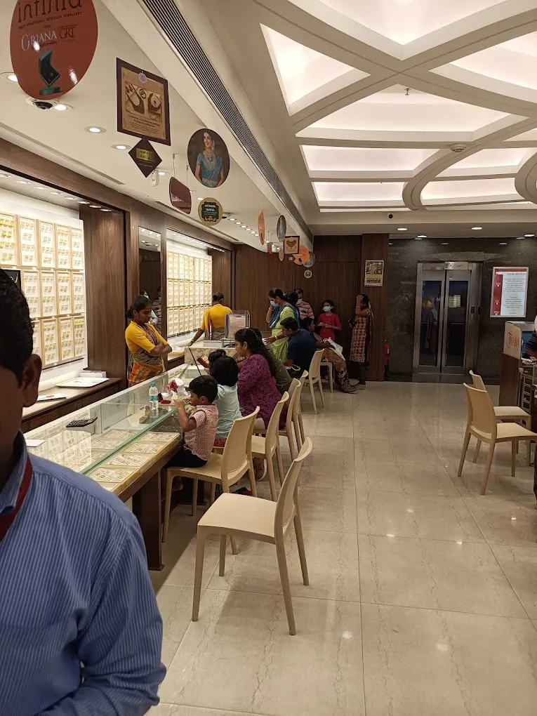 GRT Jewellers, Karapakkam, OMR