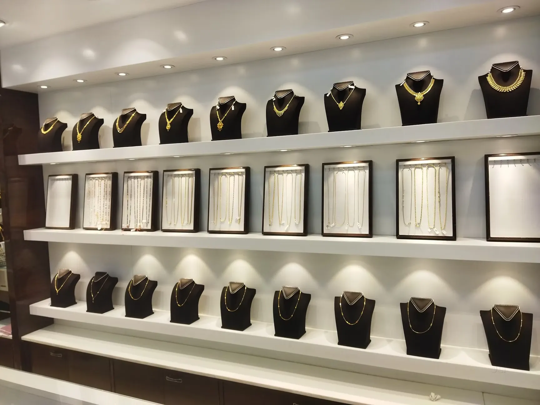 Mahalakshmi Jewellers