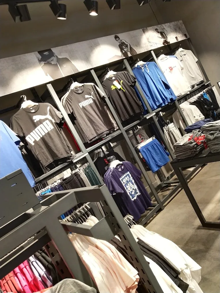 PUMA Store