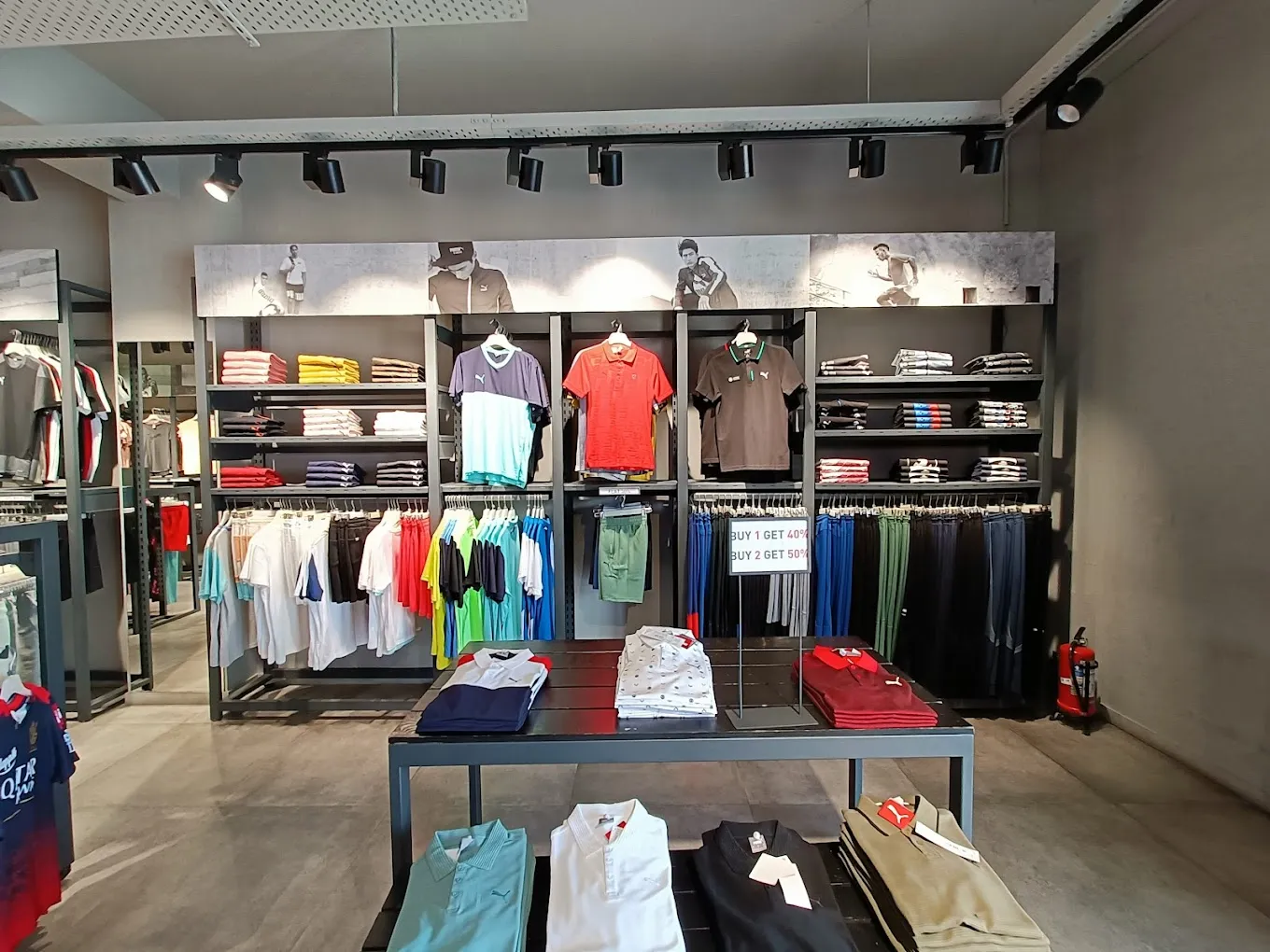 PUMA Store