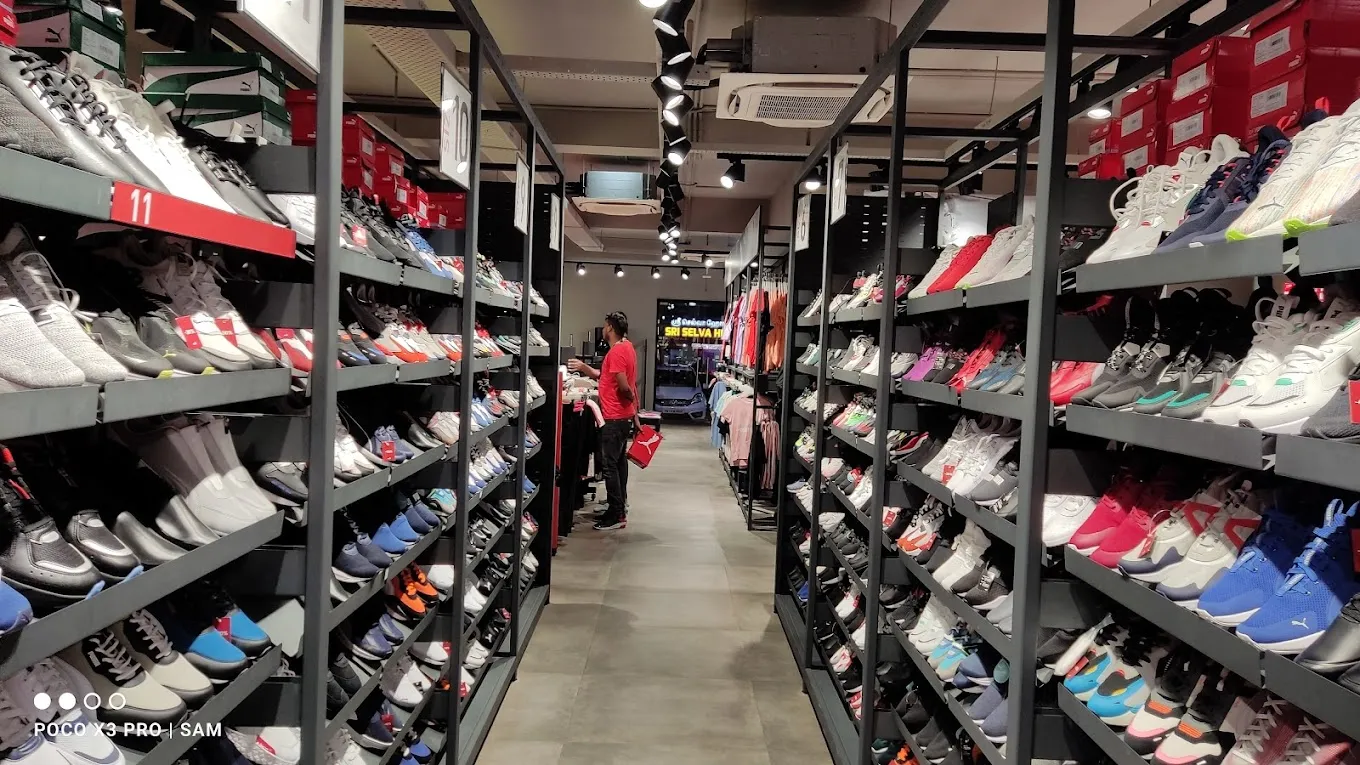 PUMA Store