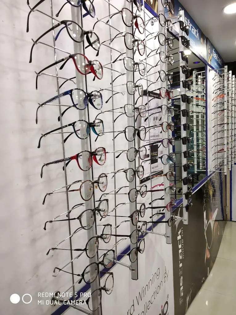 Sunlight Opticals