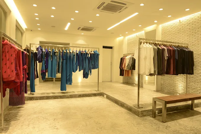 VIVEK KARUNAKARAN DESIGN STUDIO