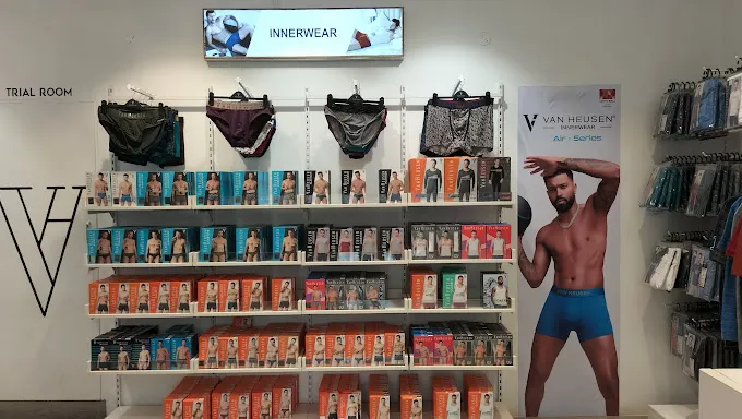 Van Heusen Innerwear