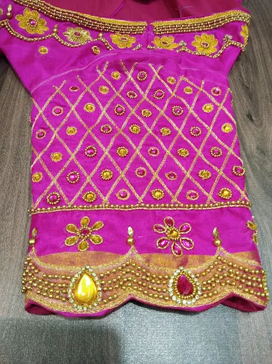 Vaagai Aari Designs