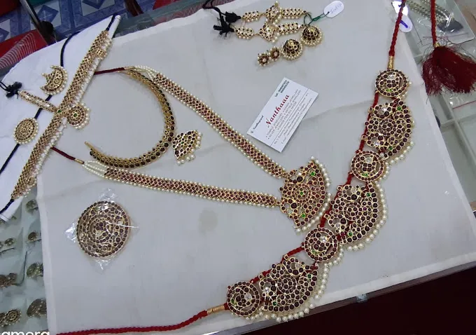 Nanthaaa jewelery