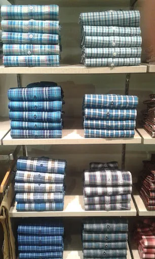 OTTO men's clothing store in ECR