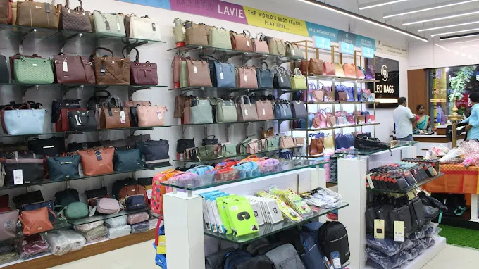 Leo Bags The Luggage Avenue