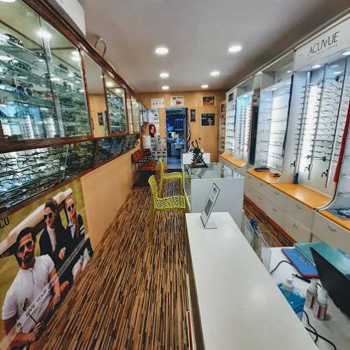 VISIONARY EYE CARE AND CONTACT LENS CLINIC
