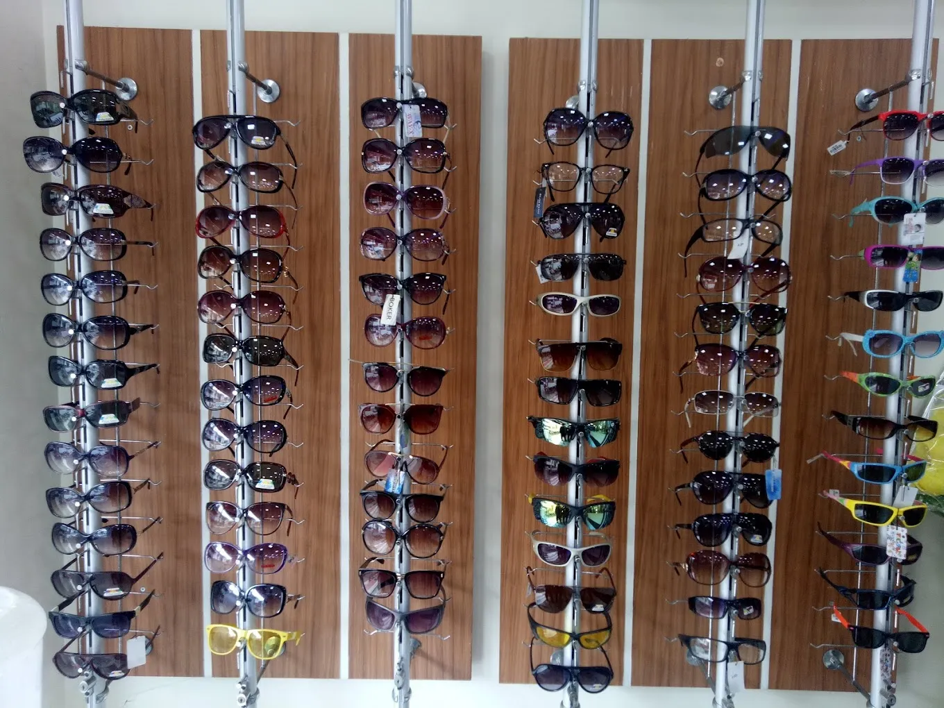 Wide Vision Opticals
