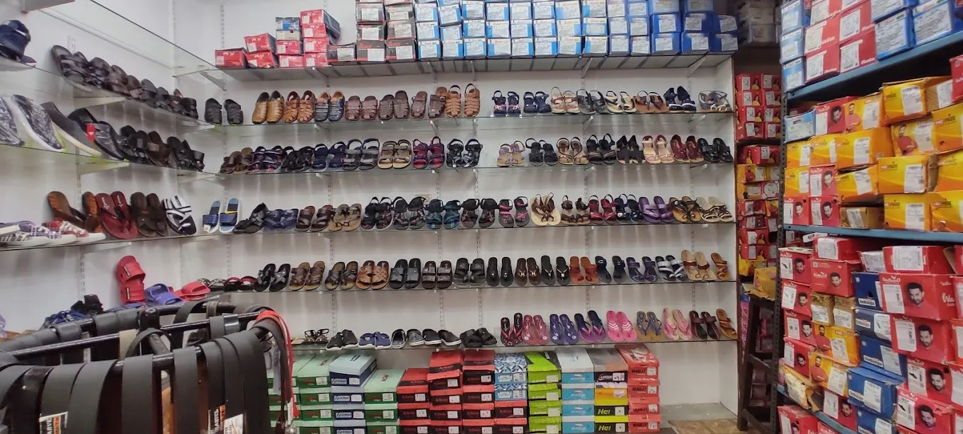 MM FOOT WEAR