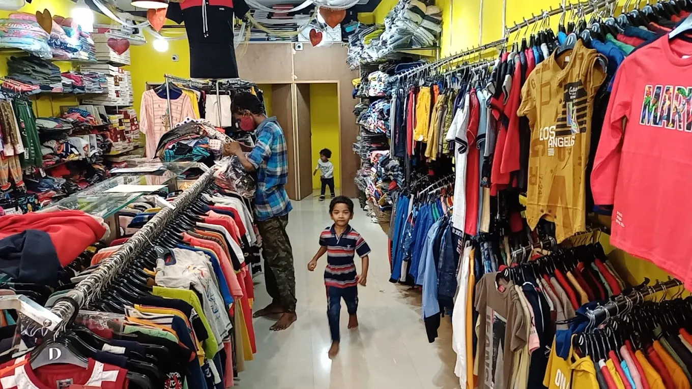 Devel The Family Shop