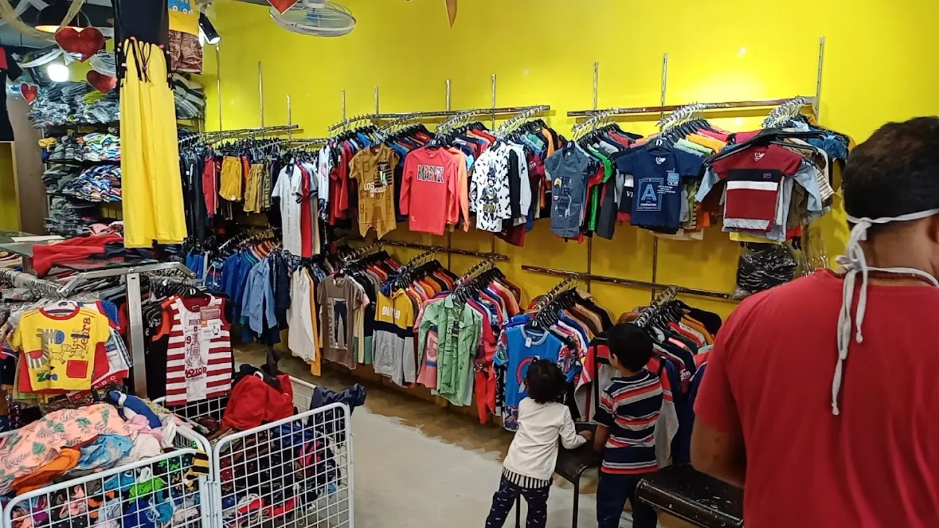 Devel The Family Shop