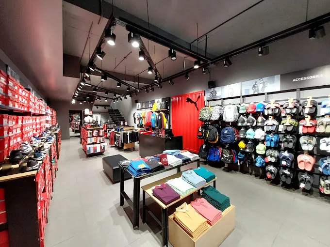 Puma Akkarai factory outlet