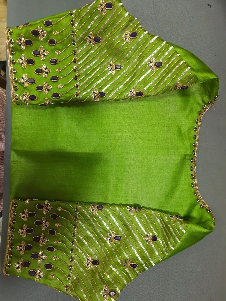 Womens Fashion Spot