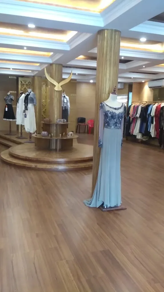 Aquaab by SFK Curated Fashion