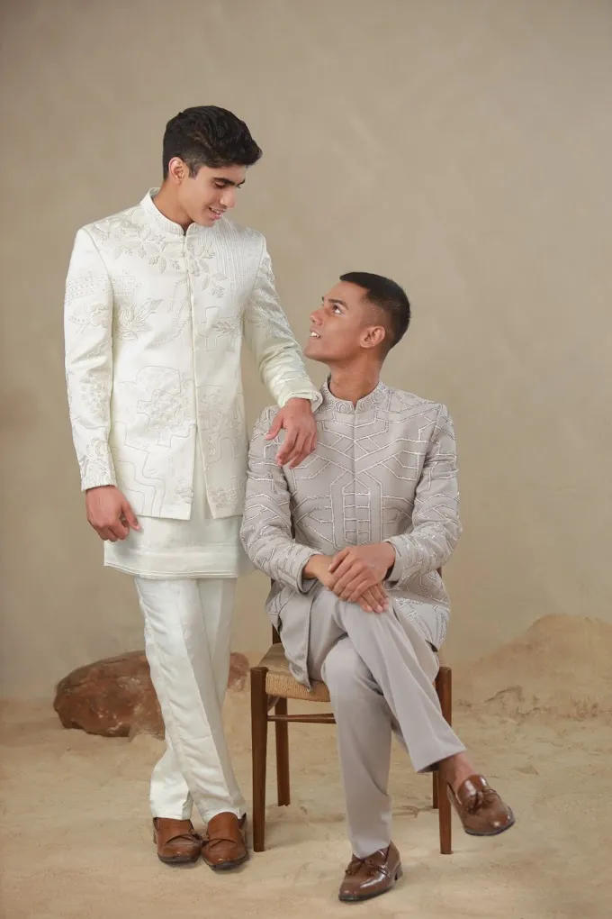 Poshaak Bespoke
