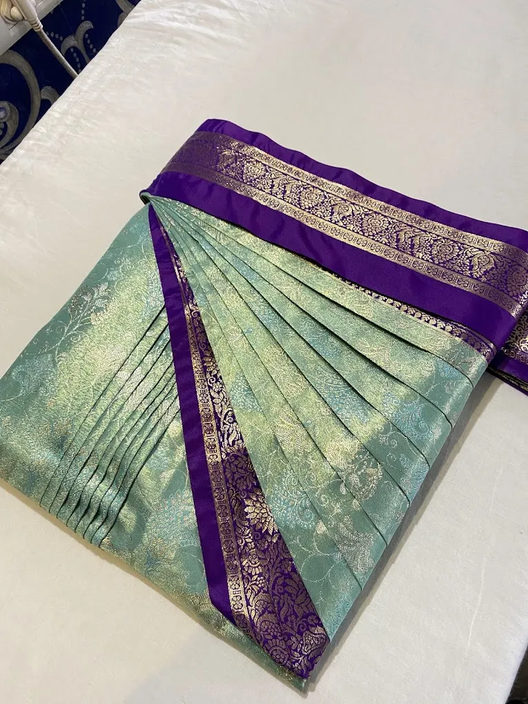 Saree Prepleating service & draping
