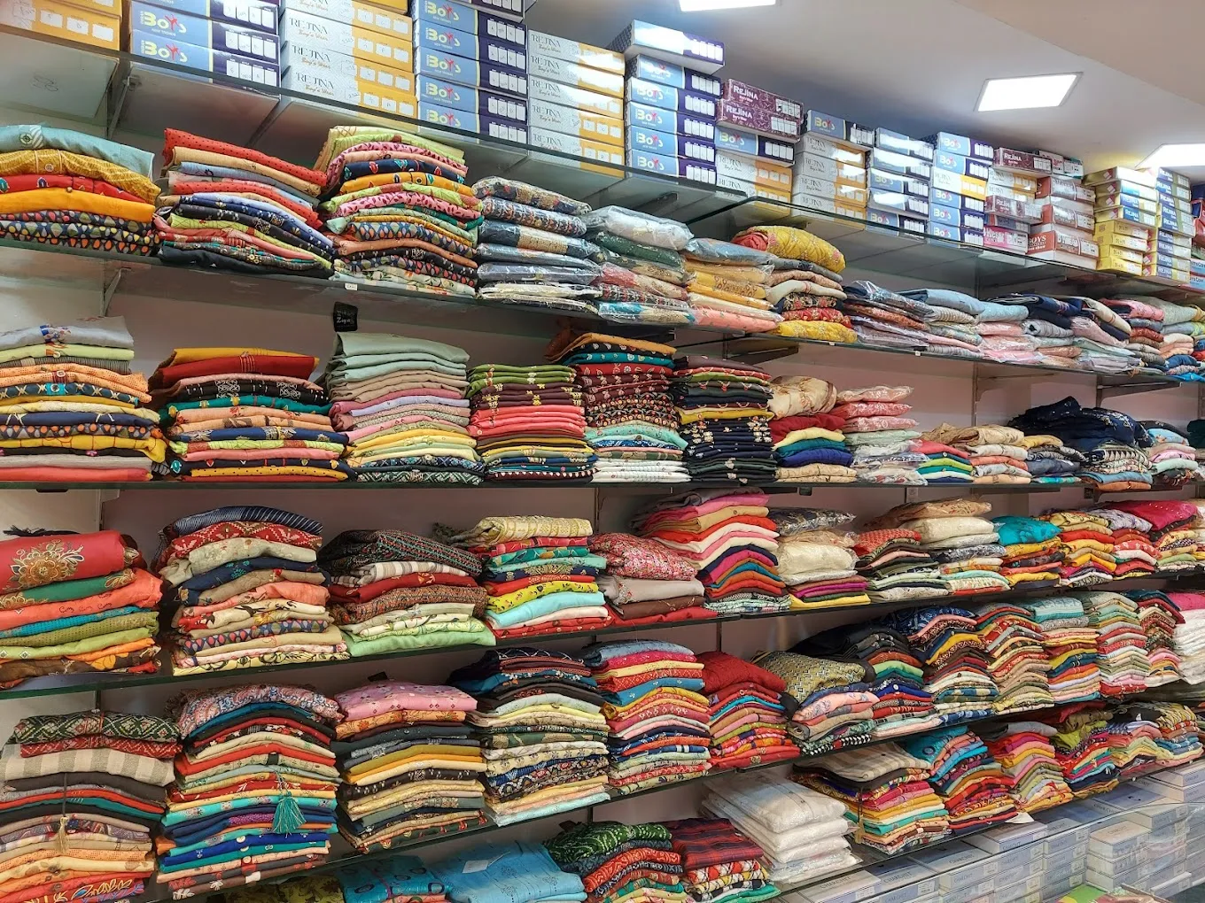 ZiyaS Kids & Womens Wear