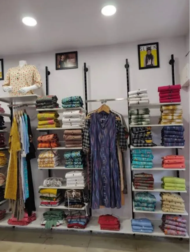 A4 APPARELS AND TAILORING INSTITUTE