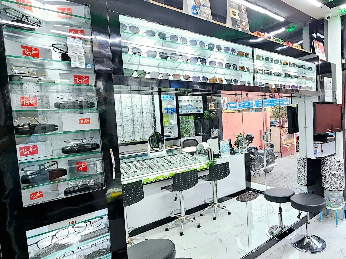 AL CLARITY OPTICS