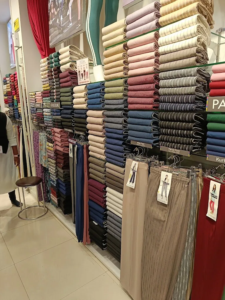 Go Colors Store - Selaiyur 2