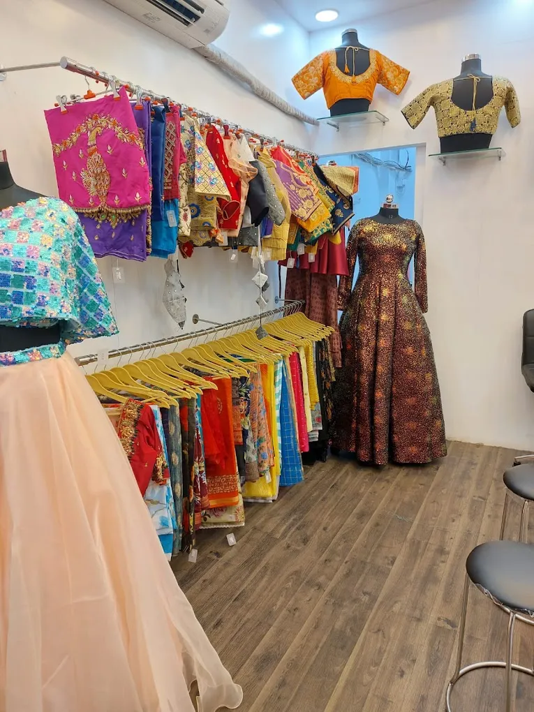 THE TAILOR BOUTIQUE Women's fit