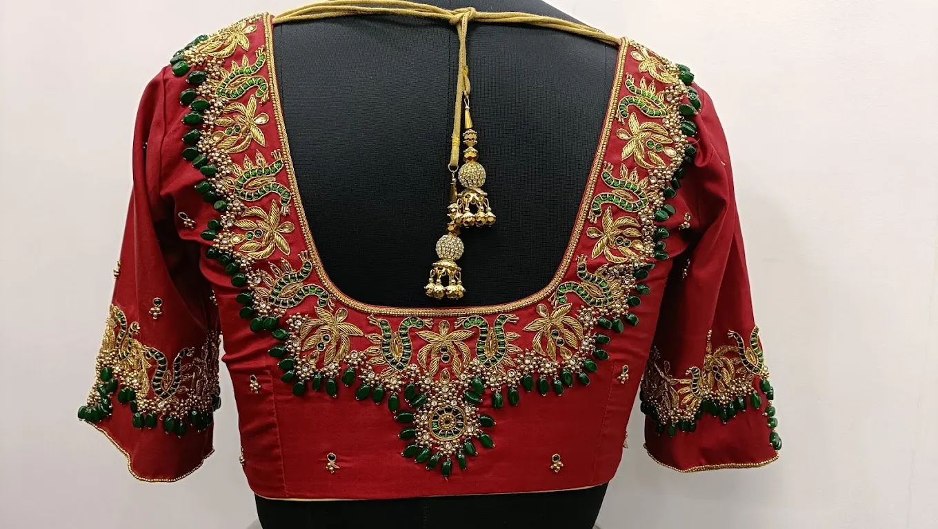 THE TAILOR BOUTIQUE Women's fit