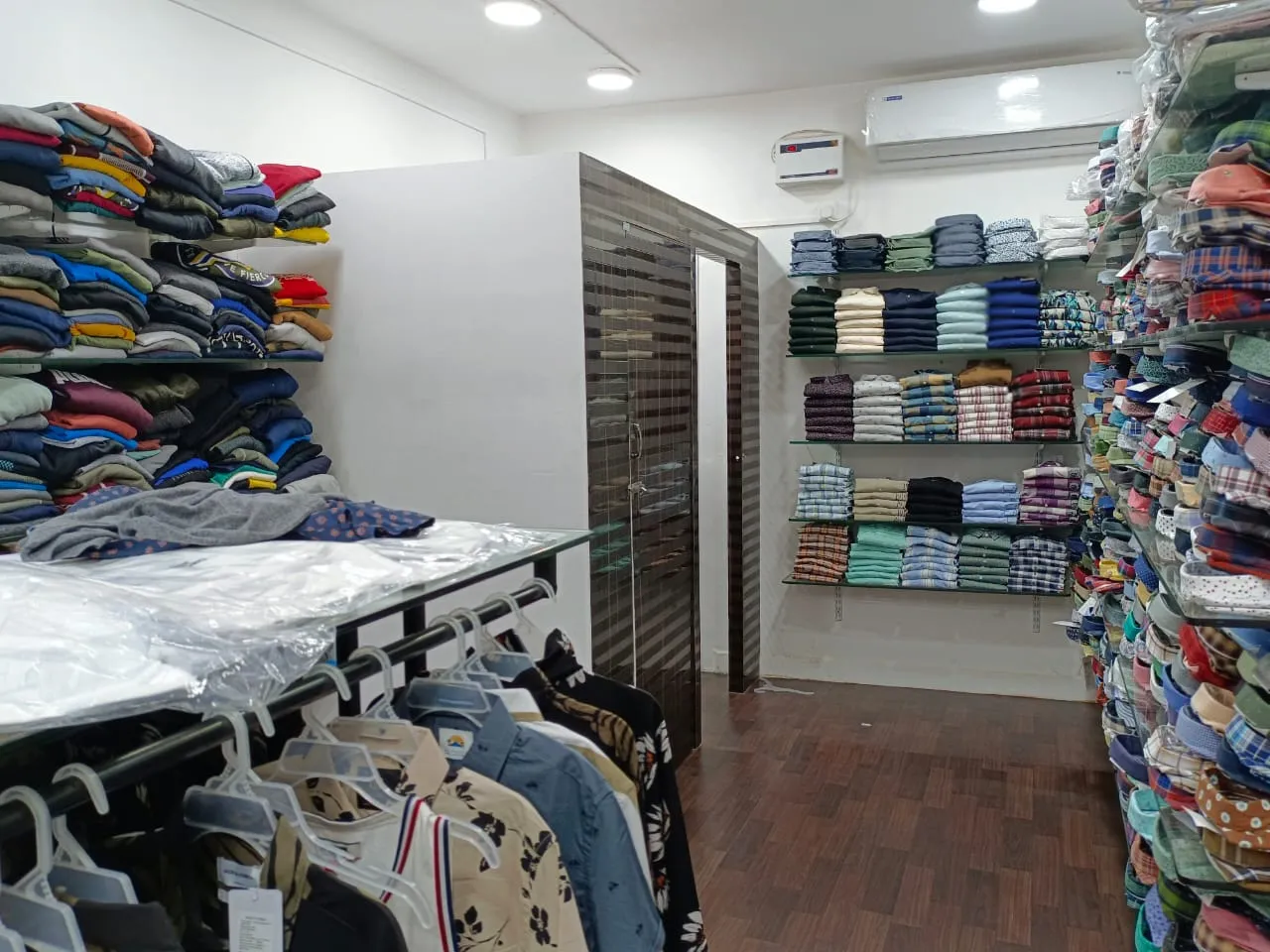 Vivin Mens Wear