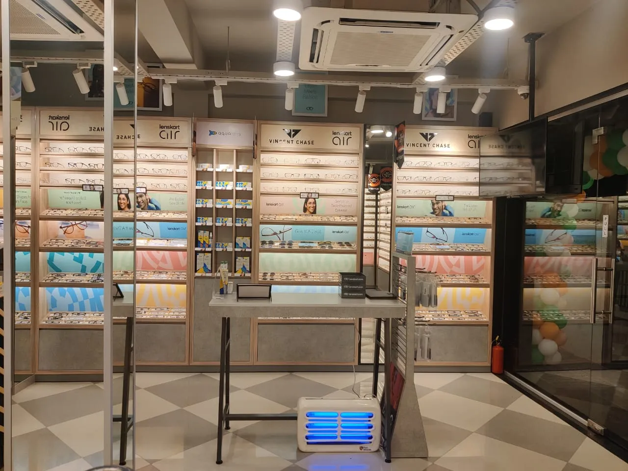 Lenskart.com at Singaperumal Koil