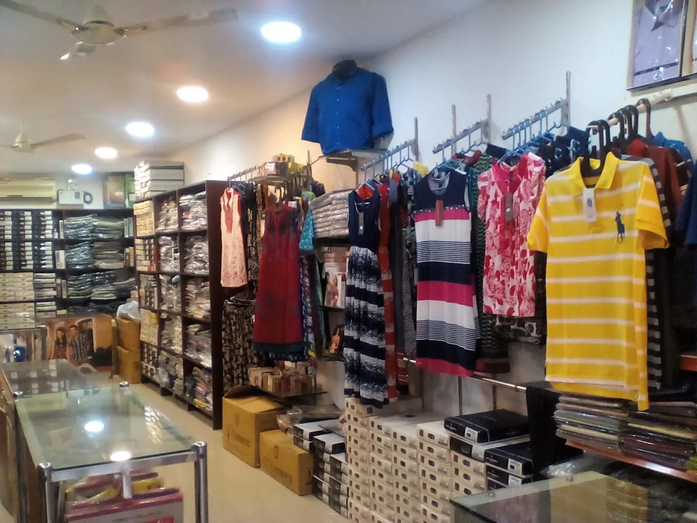 NEELAM GARMENTS