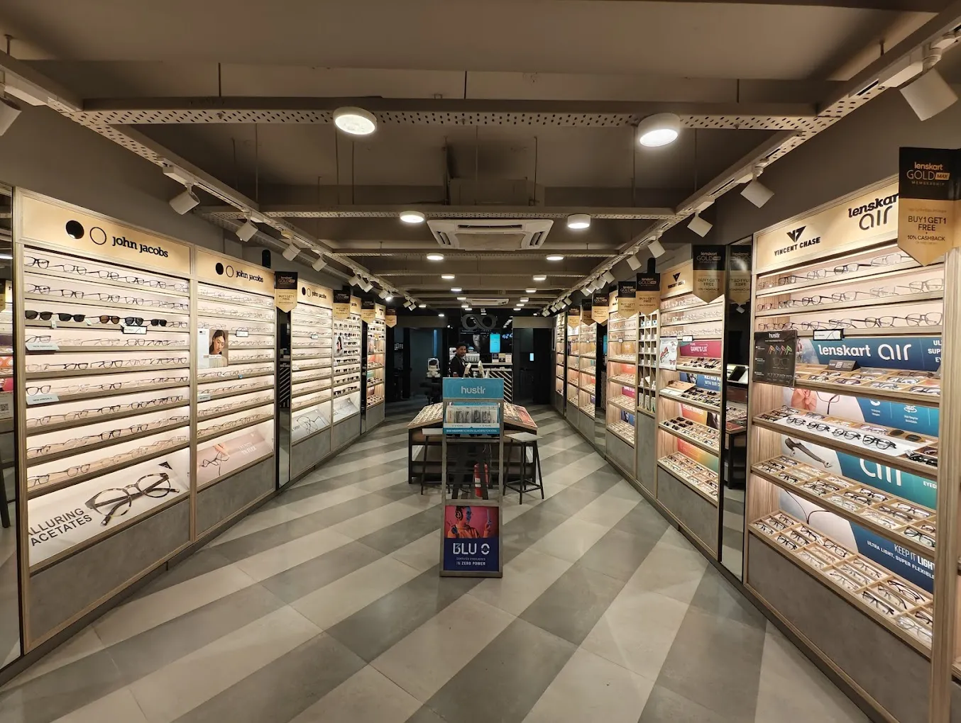 Lenskart.com at Guduvanchery
