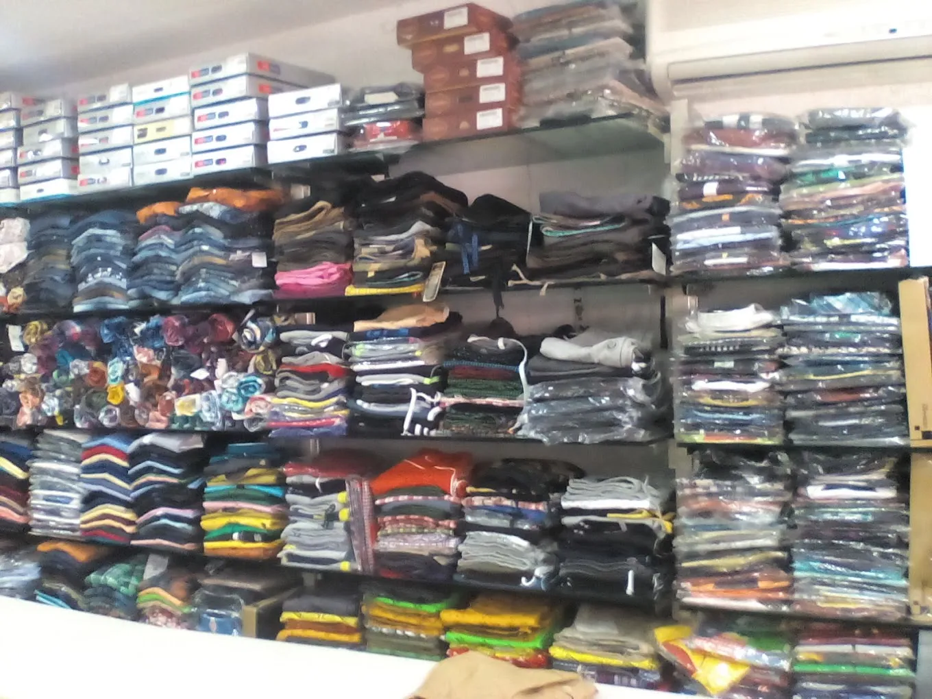 ZOOM FASHIONS