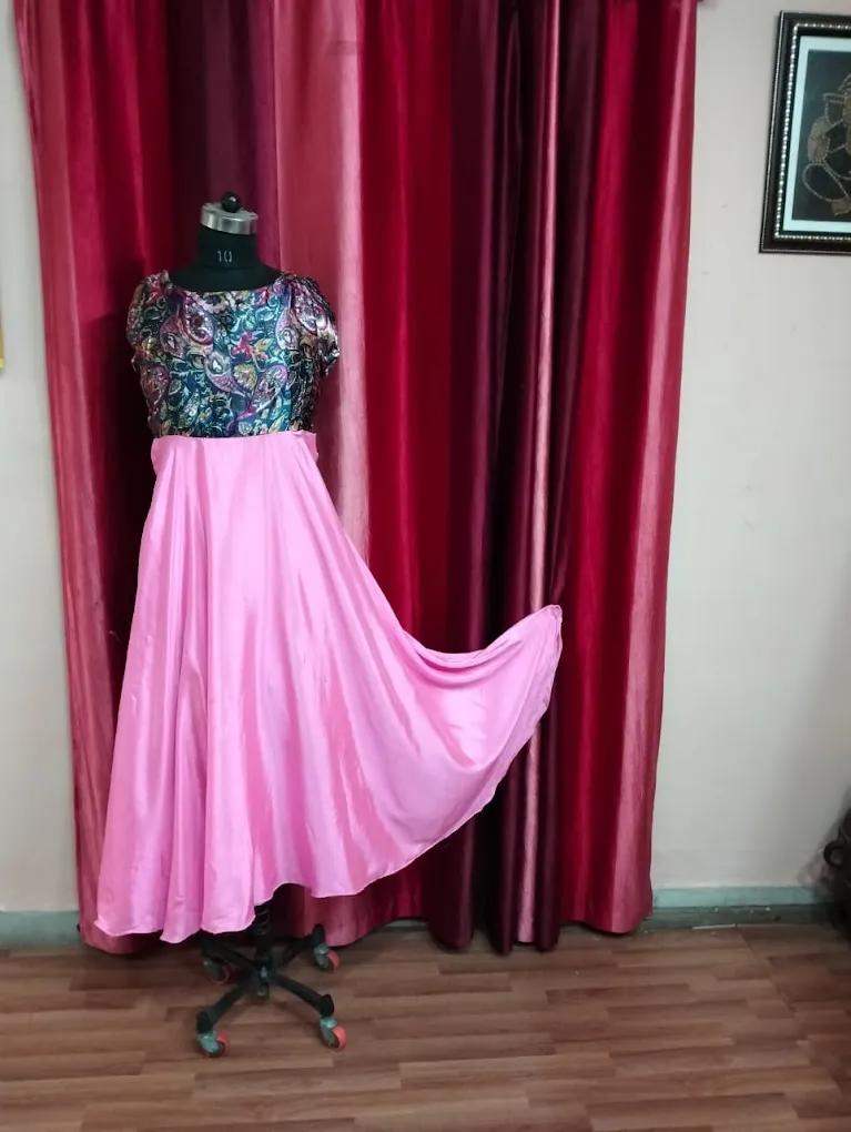 VARSHINI boutique and tailoring institute