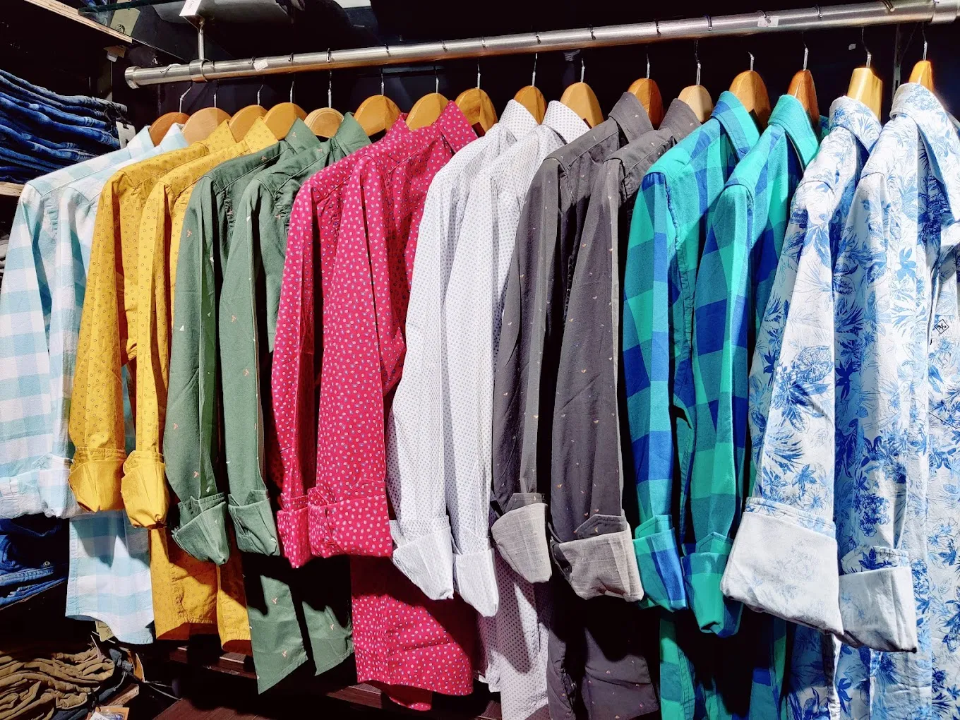 ODD MAN OUT APPARELS
