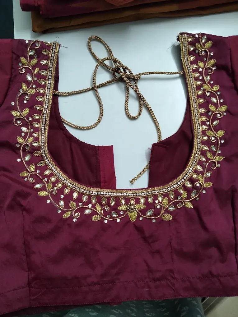 Sri Mahalakshmi Boutique, Ladies Tailors in Tharamani