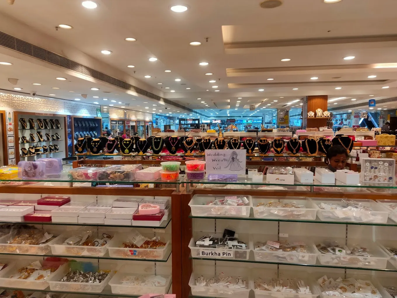 Pothys Boutique