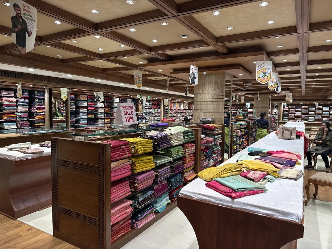 Pothys Boutique