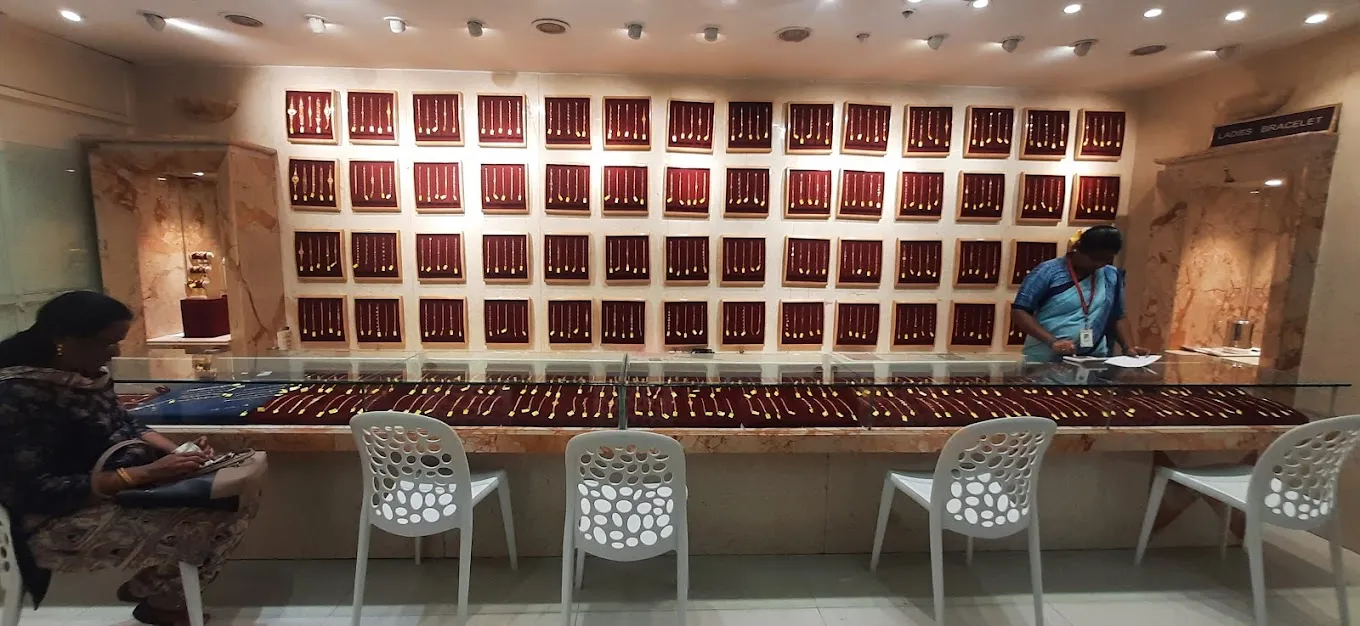 Saravana Stores Elite DIAMONDS